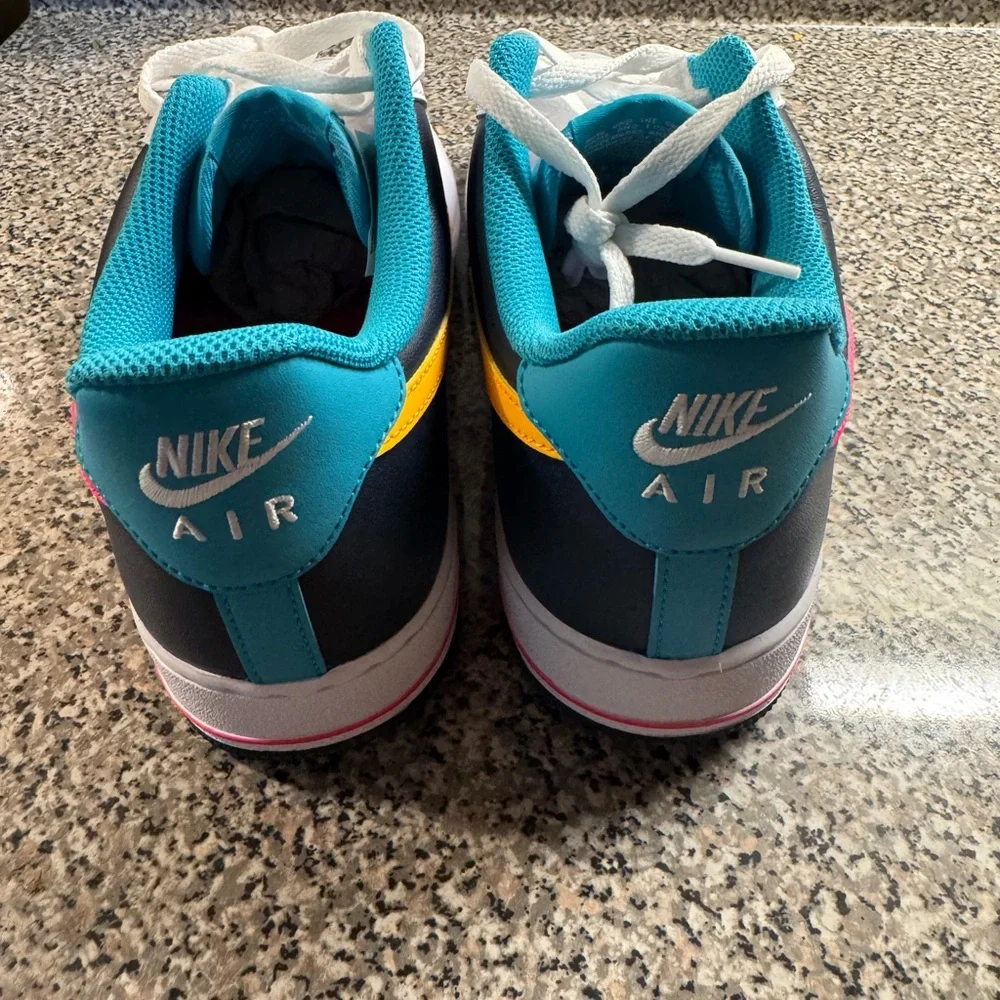 Nike Air Force 1 '07 Shoes Men Size 11.5 White Thunder Blue Pink HF4849-100 New - Picture 7 of 9